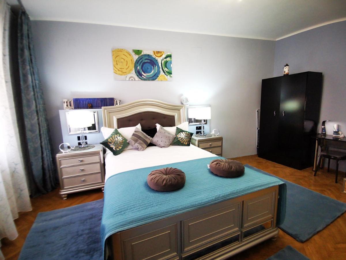 Apartament Sabrina Central Brasov Exterior photo