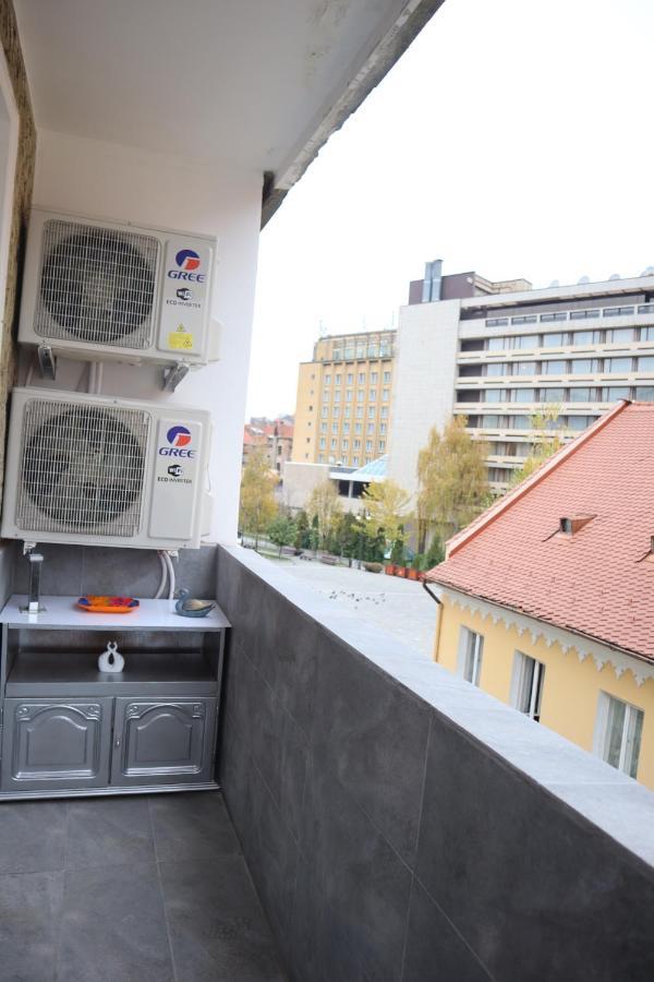 Apartament Sabrina Central Brasov Exterior photo